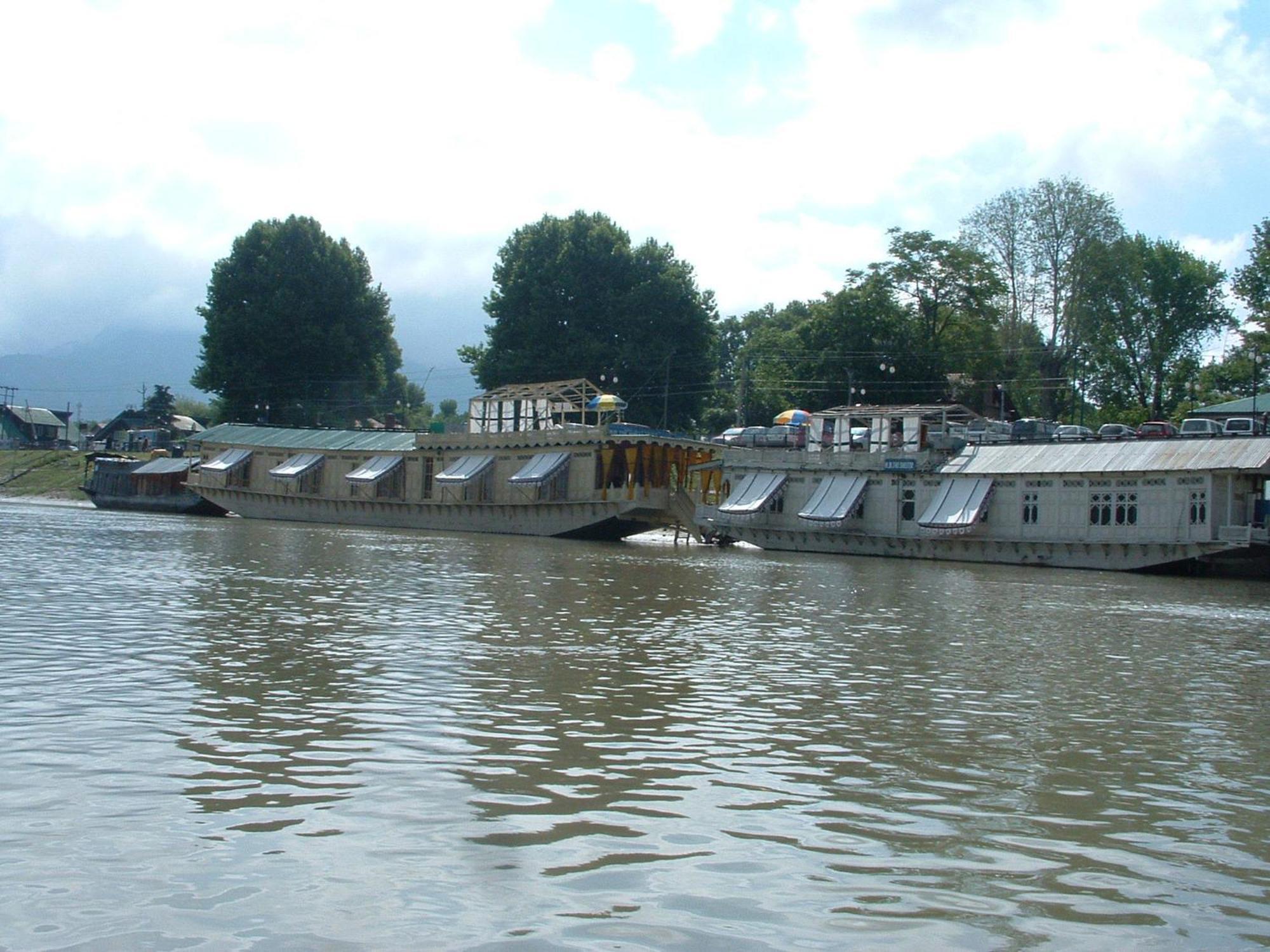 The Shelter Group Of Houseboats & Tour Organiser Srīnagar Exteriér fotografie